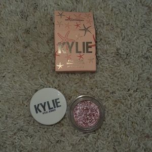 Kylie cosmetics shimmer eye glaze